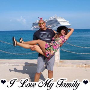 Meet your Posher, Raquel